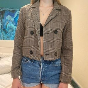 clueless vibes- cropped plaid jacket